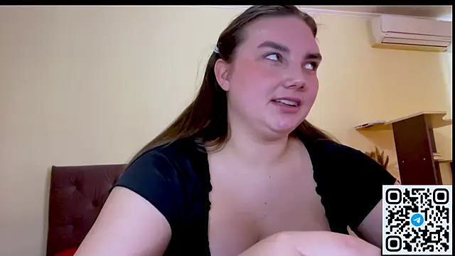 Dreamyblushfairy online show from 04/16/26, 02:18