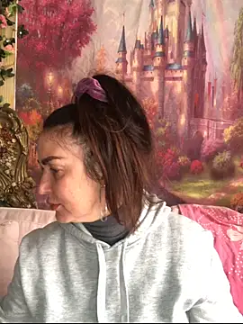 BELLAMORGANE1 online show from 03/28/26, 11:11