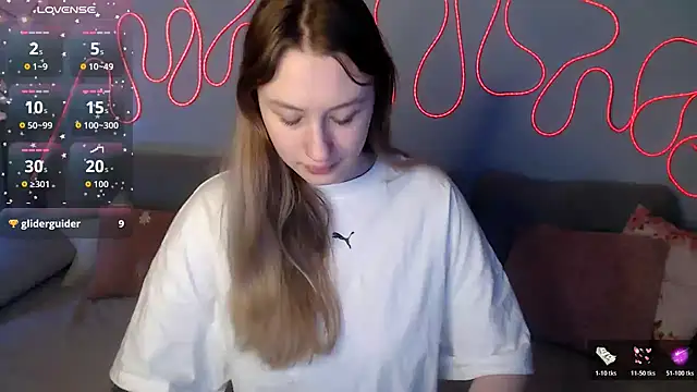 Haley Vixen online show from 12/14/25, 09:04