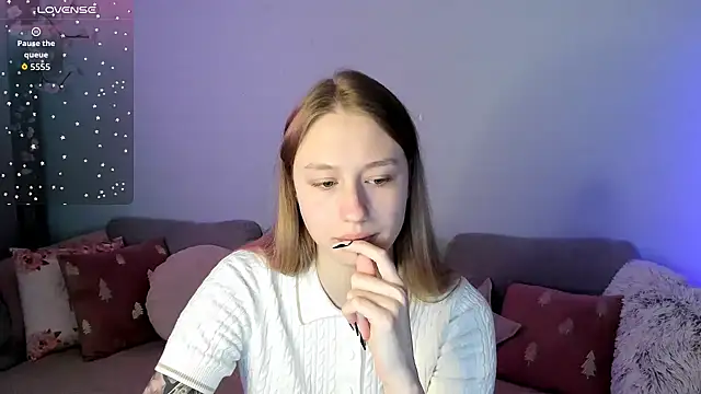 Snapshot of Haley_Vixen chatting on 05/12/26, 08:10 Haley Vixen online show from 05/12/26, 08:10