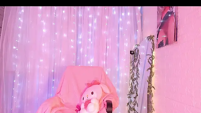 Snapshot of NattSumi chatting on 01/03/25, 04:55 NattSumi online show from 01/03/25, 04:55