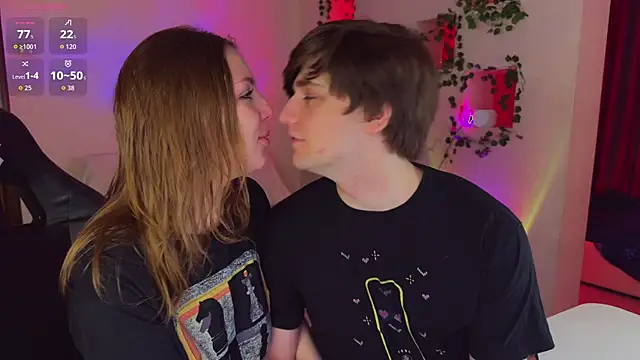 RobertAndLinela online show from 04/05/26, 05:14