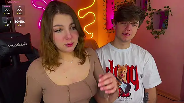 RobertAndLinela online show from 03/06/25, 03:13