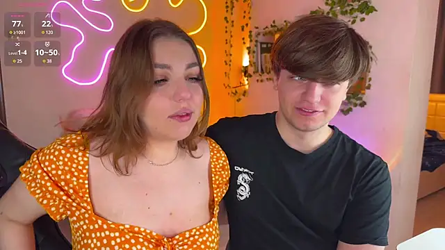 RobertAndLinela online show from 10/18/25, 11:56