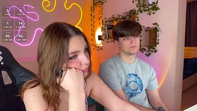 RobertAndLinela online show from 09/23/25, 03:24