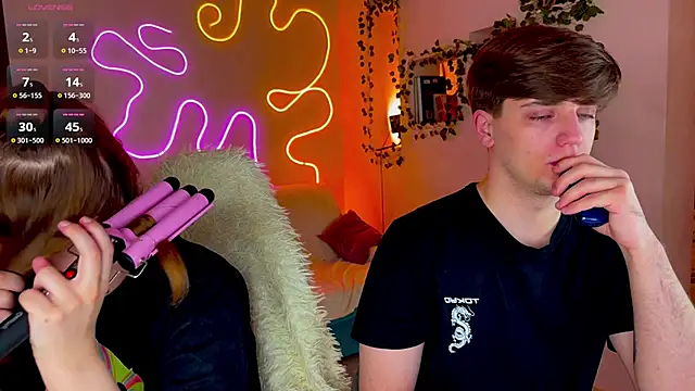 RobertAndLinela online show from 09/10/25, 01:15