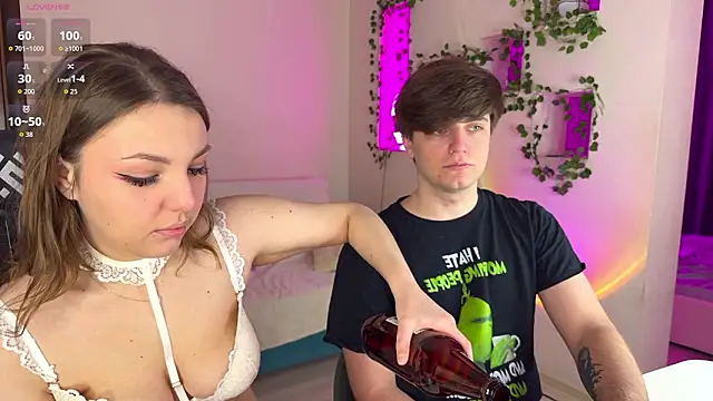 RobertAndLinela online show from 02/03/26, 01:16