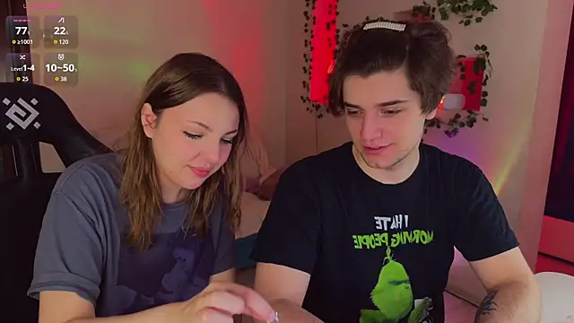 RobertAndLinela online show from 04/04/26, 05:14