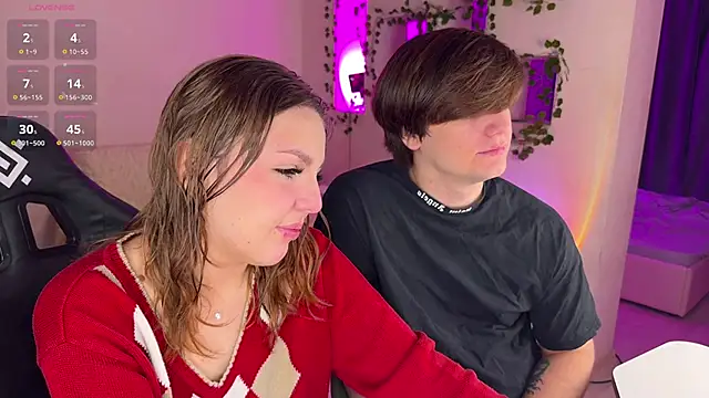 RobertAndLinela online show from 12/19/25, 06:38