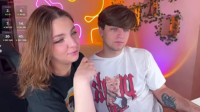 RobertAndLinela online show from 10/05/25, 05:31