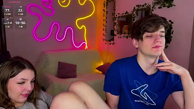 RobertAndLinela online show from 02/21/25, 07:54