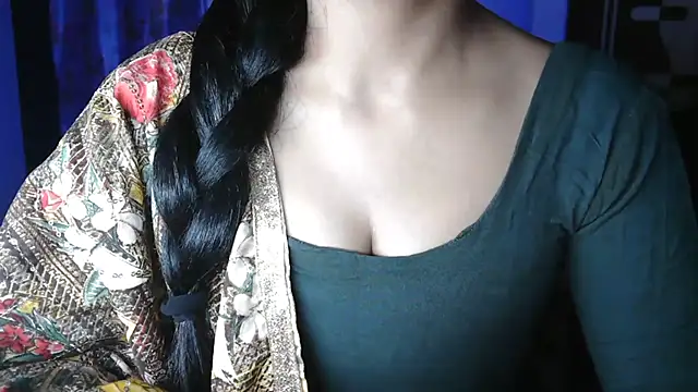 Snapshot of Somiya87 chatting on 05/04/26, 06:55 Somiya87 online show from 05/04/26, 06:55