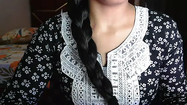 Somiya87 online show from 04/05/26, 05:41