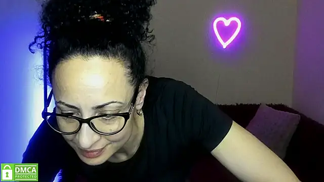 Snapshot of Arianasweety23 chatting on 03/16/25, 03:47 Arianasweety23 online show from 03/16/25, 03:47