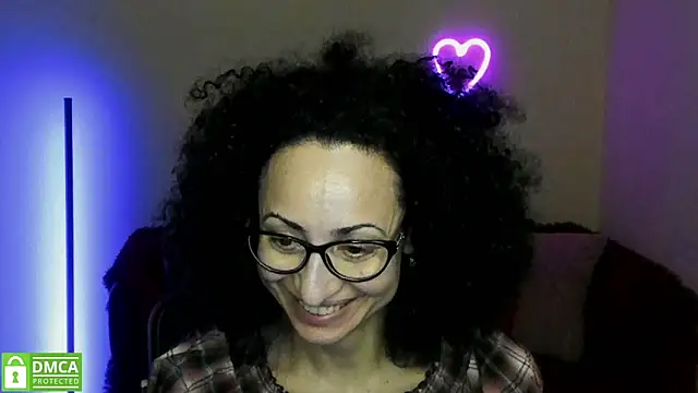 Snapshot of Arianasweety23 chatting on 03/17/25, 12:32 Arianasweety23 online show from 03/17/25, 12:32