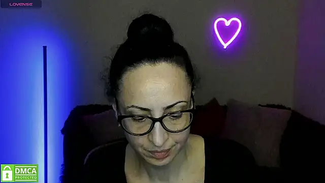 Snapshot of Arianasweety23 chatting on 03/13/25, 06:23 Arianasweety23 online show from 03/13/25, 06:23