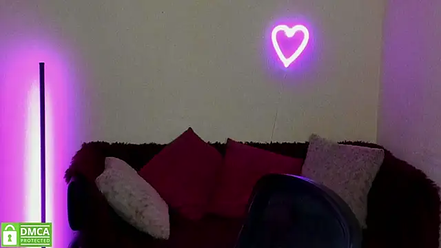 Snapshot of Arianasweety23 chatting on 03/17/25, 09:35 Arianasweety23 online show from 03/17/25, 09:35