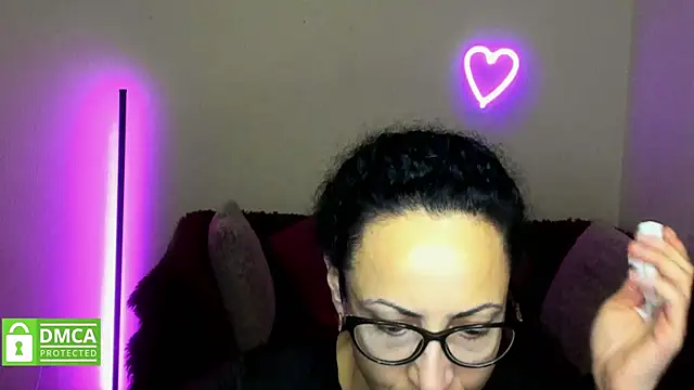 Snapshot of Arianasweety23 chatting on 09/28/25, 05:31 Arianasweety23 online show from 09/28/25, 05:31