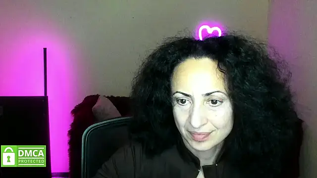 Snapshot of Arianasweety23 chatting on 10/23/25, 05:33 Arianasweety23 online show from 10/23/25, 05:33