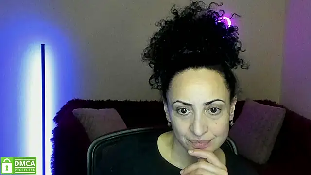 Snapshot of Arianasweety23 chatting on 03/16/25, 12:45 Arianasweety23 online show from 03/16/25, 12:45