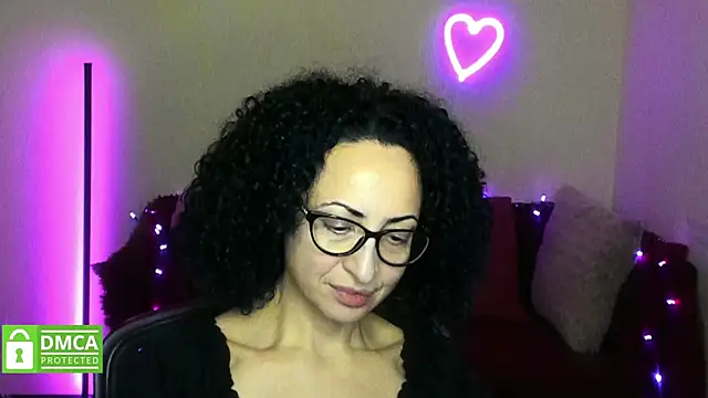 Snapshot of Arianasweety23 chatting on 12/13/25, 08:04 Arianasweety23 online show from 12/13/25, 08:04