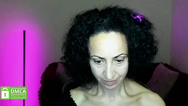 Snapshot of Arianasweety23 chatting on 10/14/25, 05:24 Arianasweety23 online show from 10/14/25, 05:24