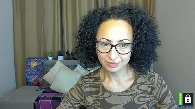 Snapshot of Arianasweety23 chatting on 11/18/25, 06:33 Arianasweety23 online show from 11/18/25, 06:33