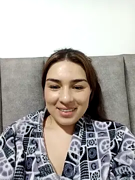 VictoriaMolina online show from 10/11/25, 11:39