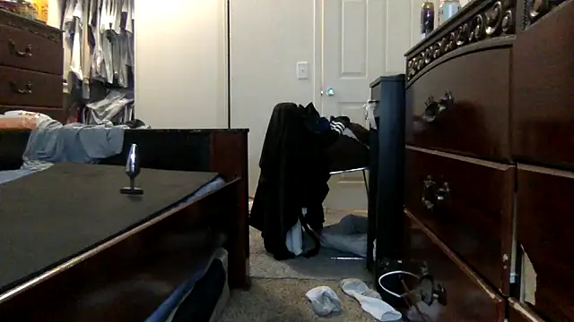 bubblebut420 online show from 10/30/25, 09:22