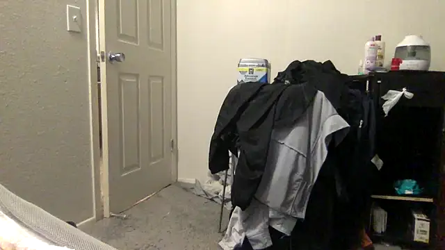 bubblebut420 online show from 11/21/25, 01:10