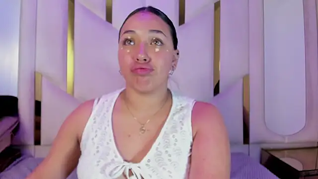 IsabellRodriguez18 online show from 03/26/26, 03:27