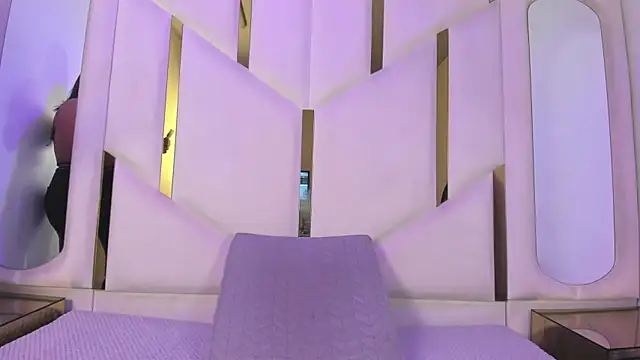 IsabellRodriguez18 online show from 03/27/26, 03:26