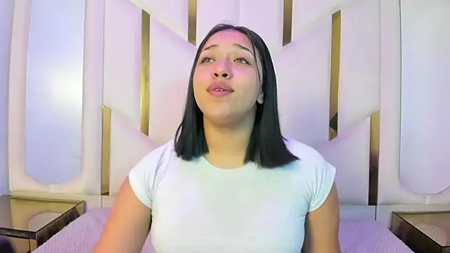 IsabellRodriguez18 online show from 05/21/26, 03:26