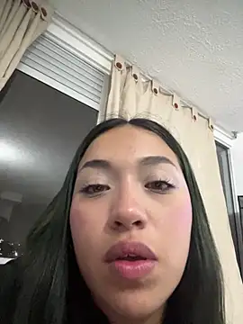 IsabellRodriguez18 online show from 06/02/26, 04:56