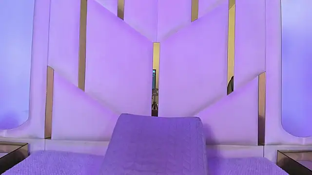 IsabellRodriguez18 online show from 03/29/26, 02:46