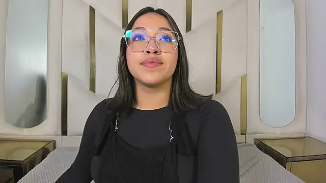 IsabellRodriguez18 online show from 02/22/26, 03:09