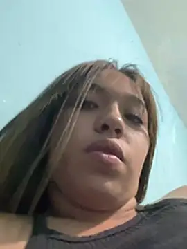 IsabellRodriguez18 online show from 01/18/26, 03:10