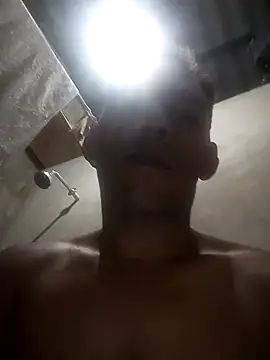 Snapshot of yaxom33 chatting on 02/28/26, 01:55 yaxom33 online show from 02/28/26, 01:55