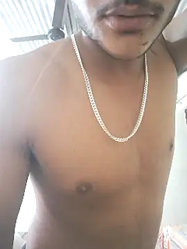 Snapshot of Strap92uf chatting on 01/24/25, 06:14 Strap92uf online show from 01/24/25, 06:14