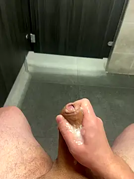 22TT2295 online show from 12/15/25, 07:47