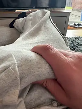 22TT2295 online show from 03/14/25, 02:52