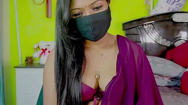Snapshot of sexyhoney27 chatting on 04/21/26, 01:42 sexyhoney27 online show from 04/21/26, 01:42