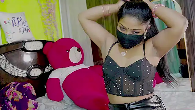 sexyhoney27 online show from 04/08/26, 08:32