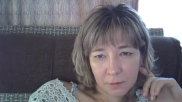 EllaJohnsonX online show from 01/18/25, 12:36