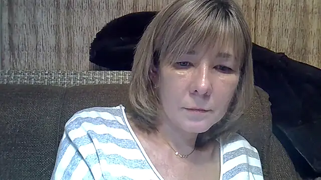 EllaJohnsonX online show from 12/29/24, 07:11