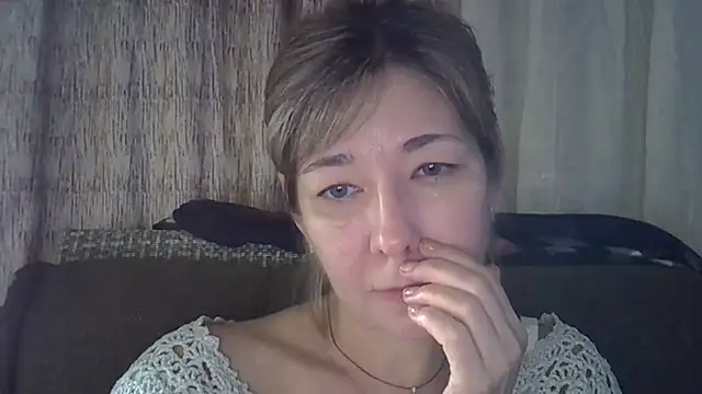 EllaJohnsonX online show from 01/11/25, 02:58