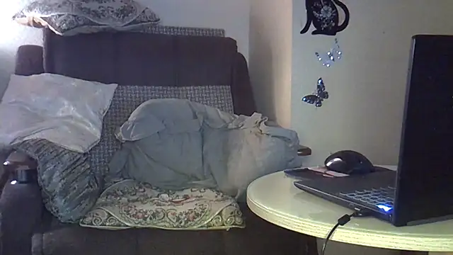 EllaJohnsonX online show from 03/15/26, 09:33