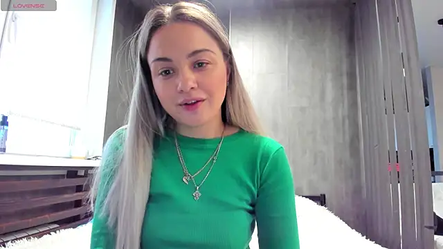 Mia   murrr online show from 12/03/25, 03:07