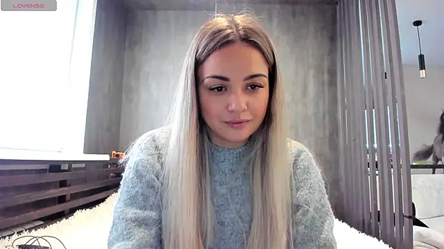 Mia   murrr online show from 11/08/25, 05:11