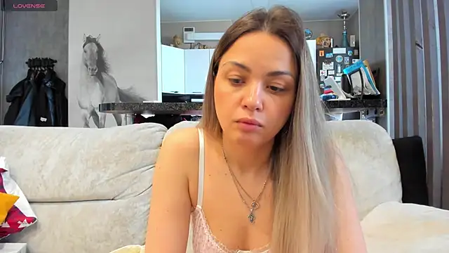 Mia   murrr online show from 05/12/26, 02:19